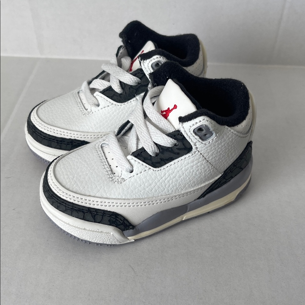 Nike Air Jordan 3 Retro Cement Grey Size 4C Toddler